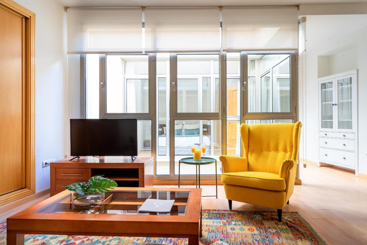 Homeabout Fresca Apartment II マラガ エクステリア 写真